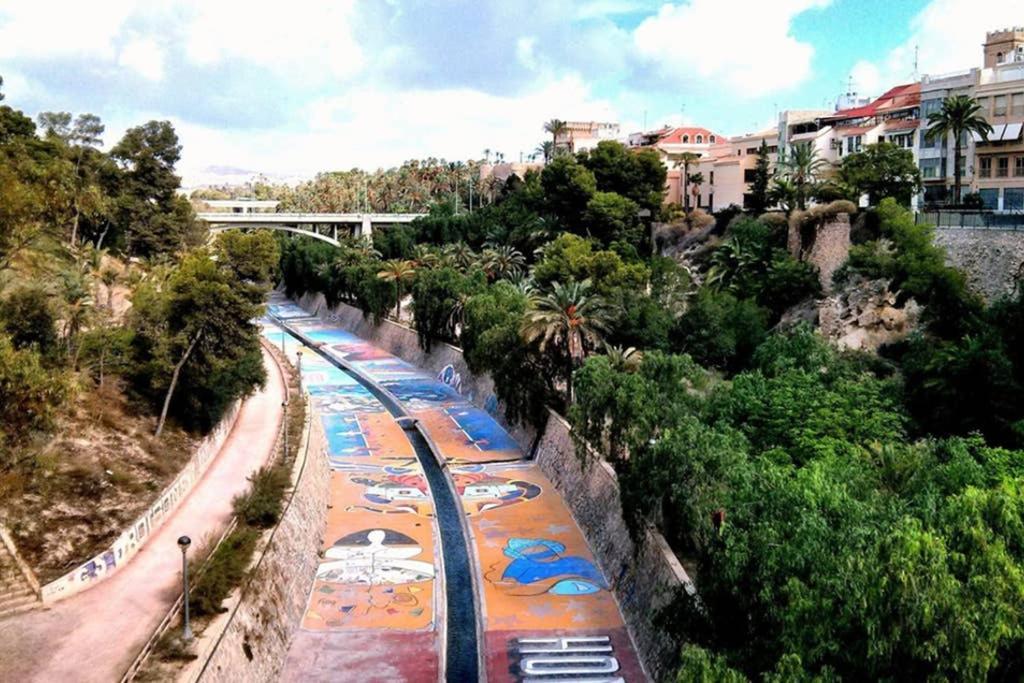 Apartamento Ladevesa Elche Bagian luar foto