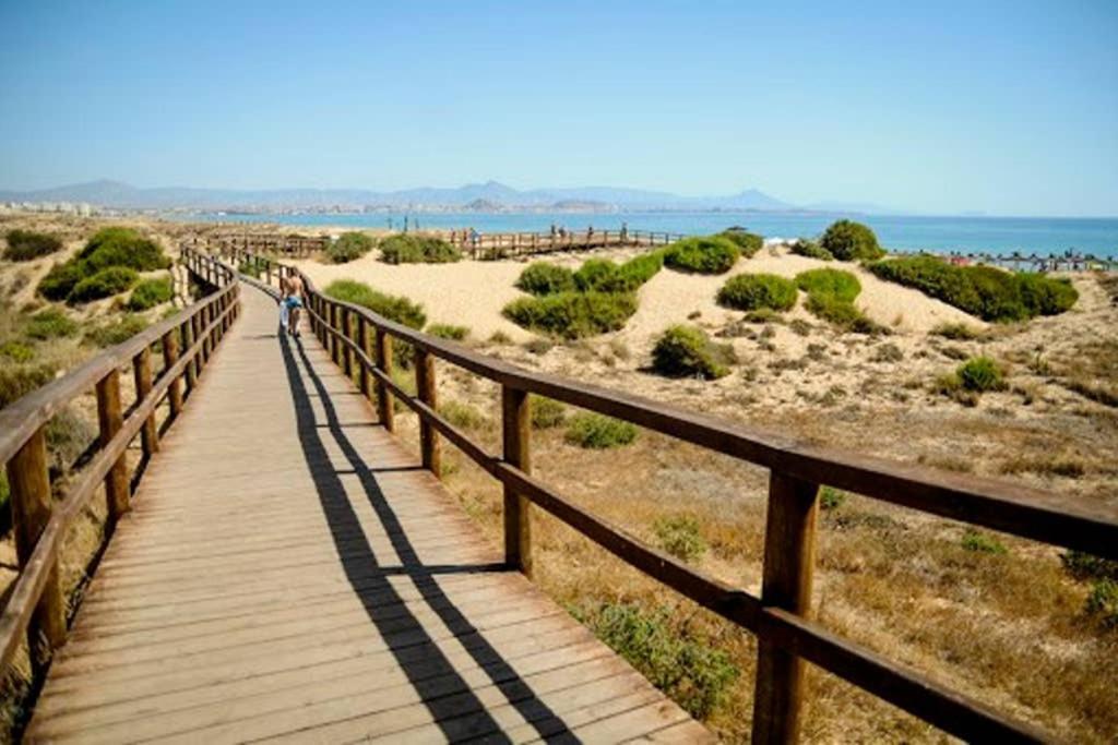 Apartamento Ladevesa Elche Bagian luar foto